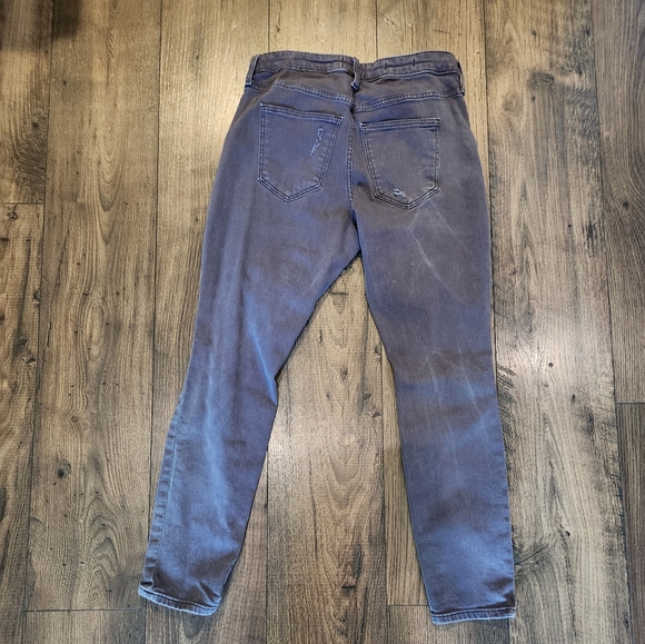 Size 6 Universal Thread High Rise Skinny Grey Jeans - Picture 8 of 10